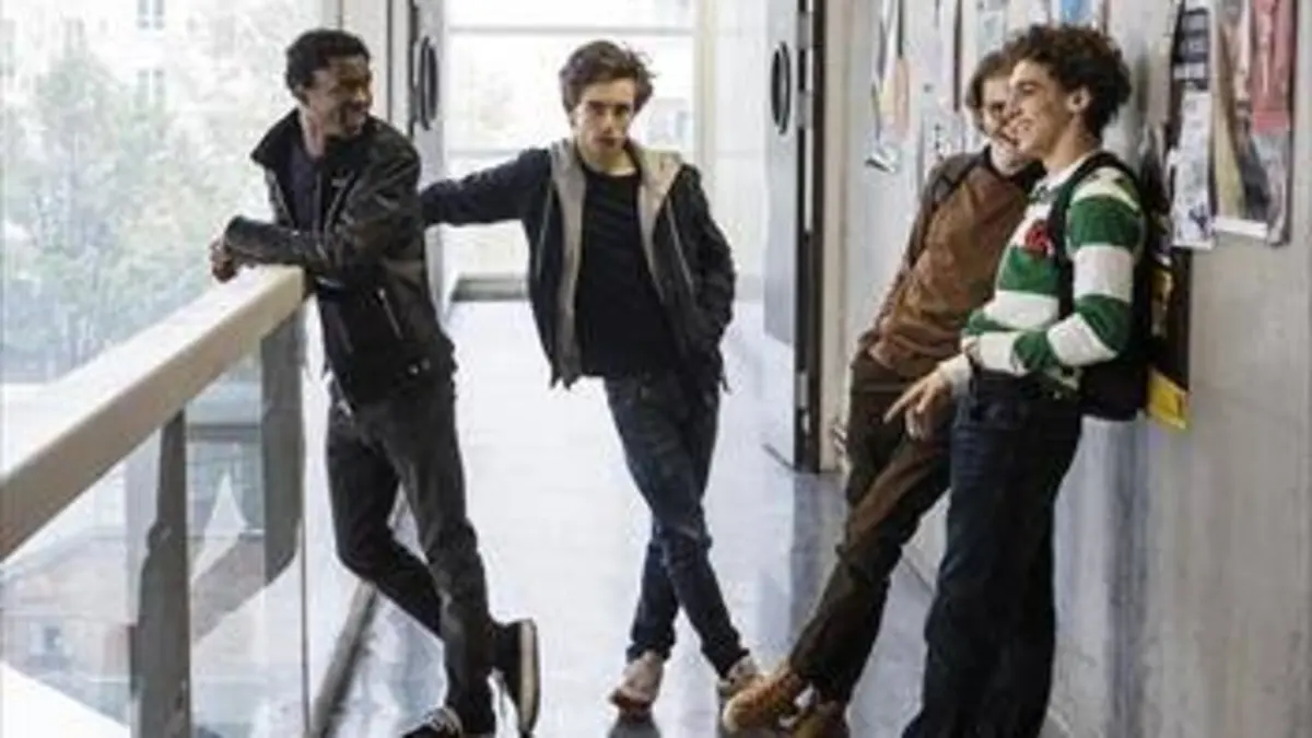 Skam Belgique S03E08 Coup de tête