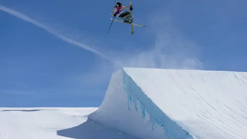 Ski freestyle Ski freestyle. Slopestyle dames et messieurs