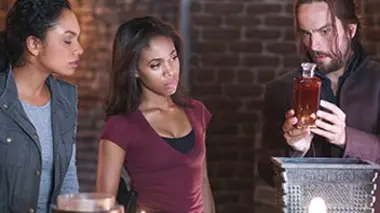 Sleepy Hollow S02E06 Wendigo
