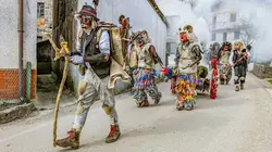 Slovénie, le carnaval des bouches tordues