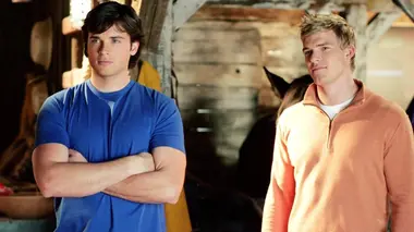 Smallville S06E11 Les cinq fantastiques