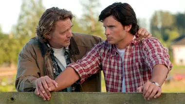 Smallville S10E01 Le projet Cadmus