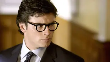 Smallville S10E15 Nuit d'ivresse