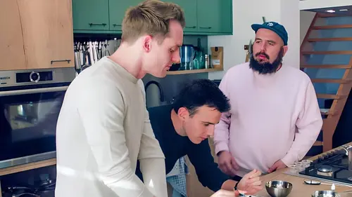 Snackmasters S03E01 Zwan