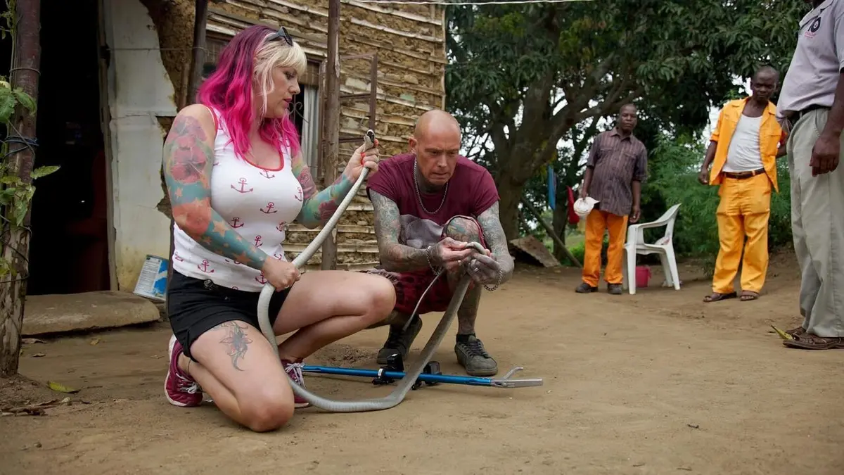 Snakes in the City Maman mamba