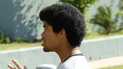 Snowfall  S03E07 Les poches remplies de crack