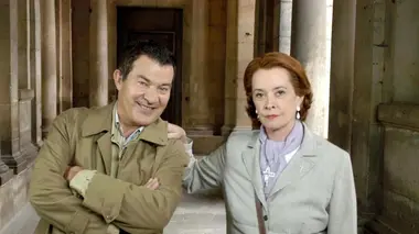 Soeur Thérèse.com S08E02 Crime d'amour