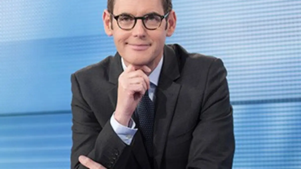 Soir 3 Le tour de la question : Le cyber-terrorisme et la loi sur le renseignement
