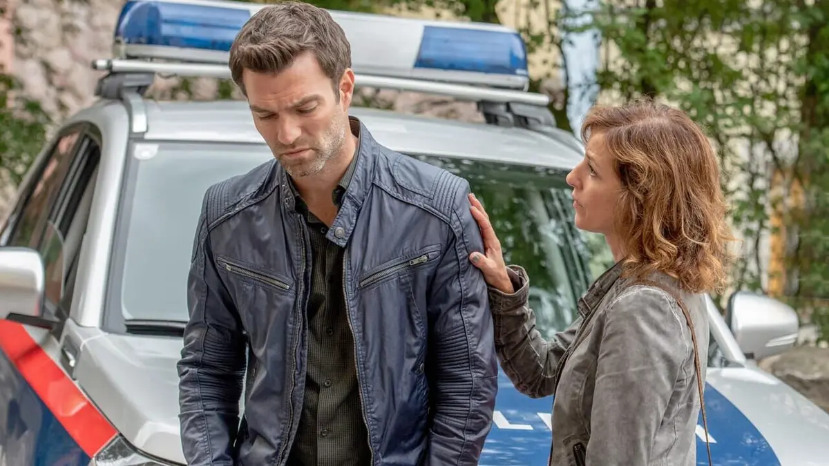 SOKO Kitzbühel S18E07 Les étrangers