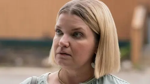 Somebody Somewhere S02E04 Téléphone, clés, argent en streaming