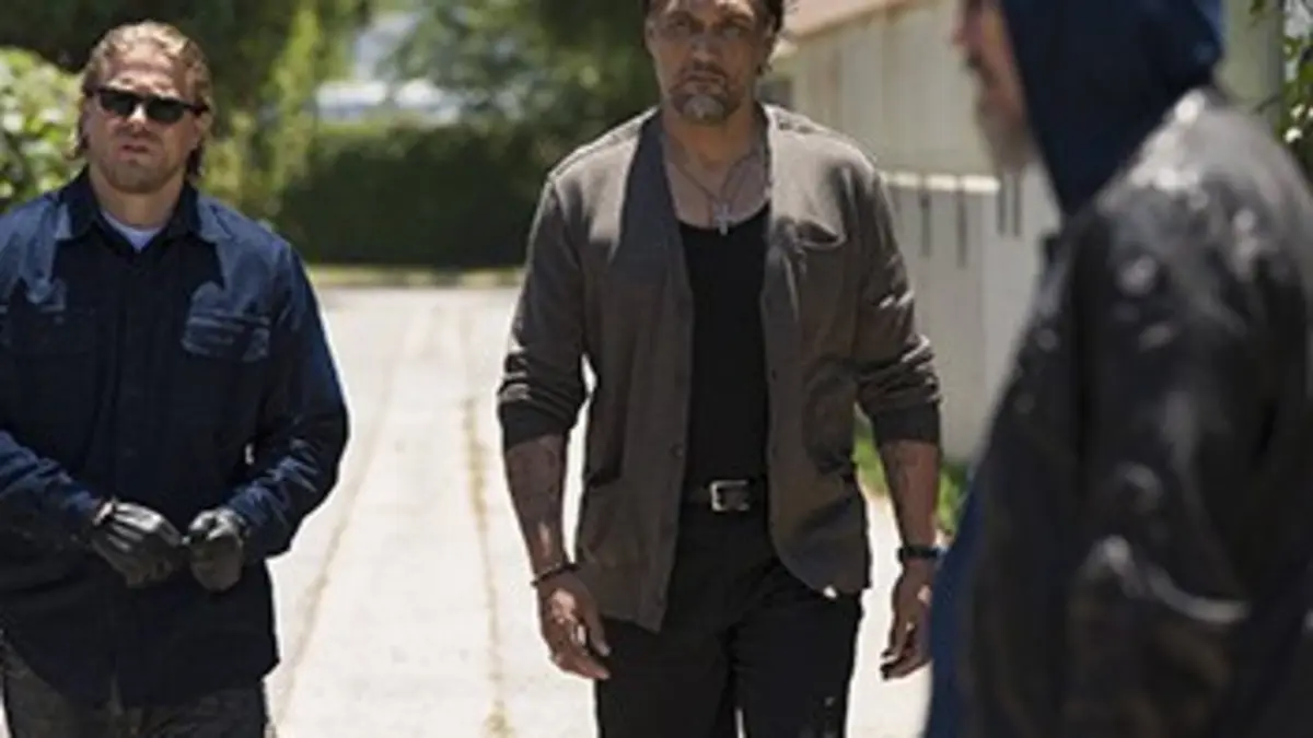 Sons of Anarchy S06E02 Sous le signe de la balance