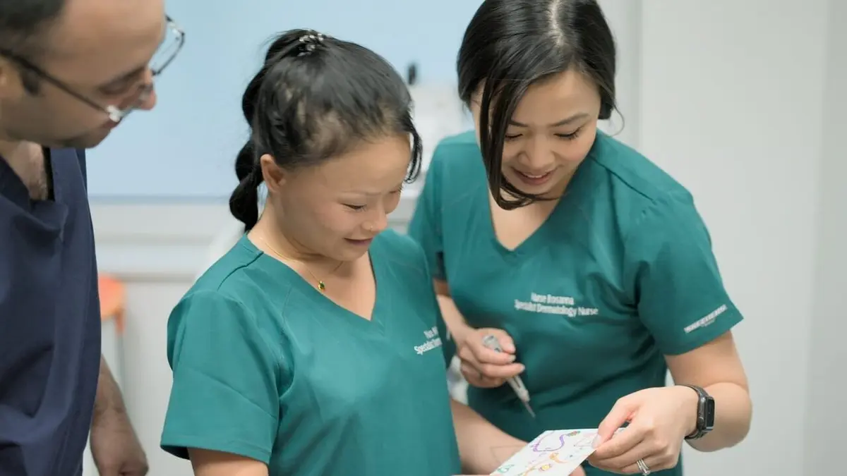 SOS Dermato Georgia, Kirtsy, Sharon et Tony