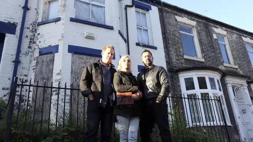 SOS la maison est hantée ! S01E03 39, De Grey Street