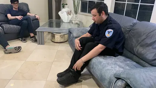 SOS : pieds en détresse S04E04 Parle à mon pied