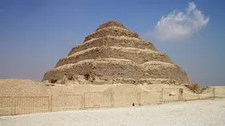 SOS Pyramide