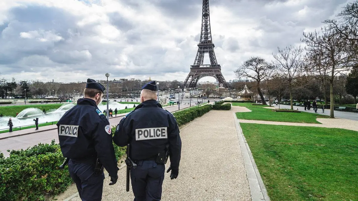 Sous haute surveillance E04 Paris, capitale sous haute surveillance