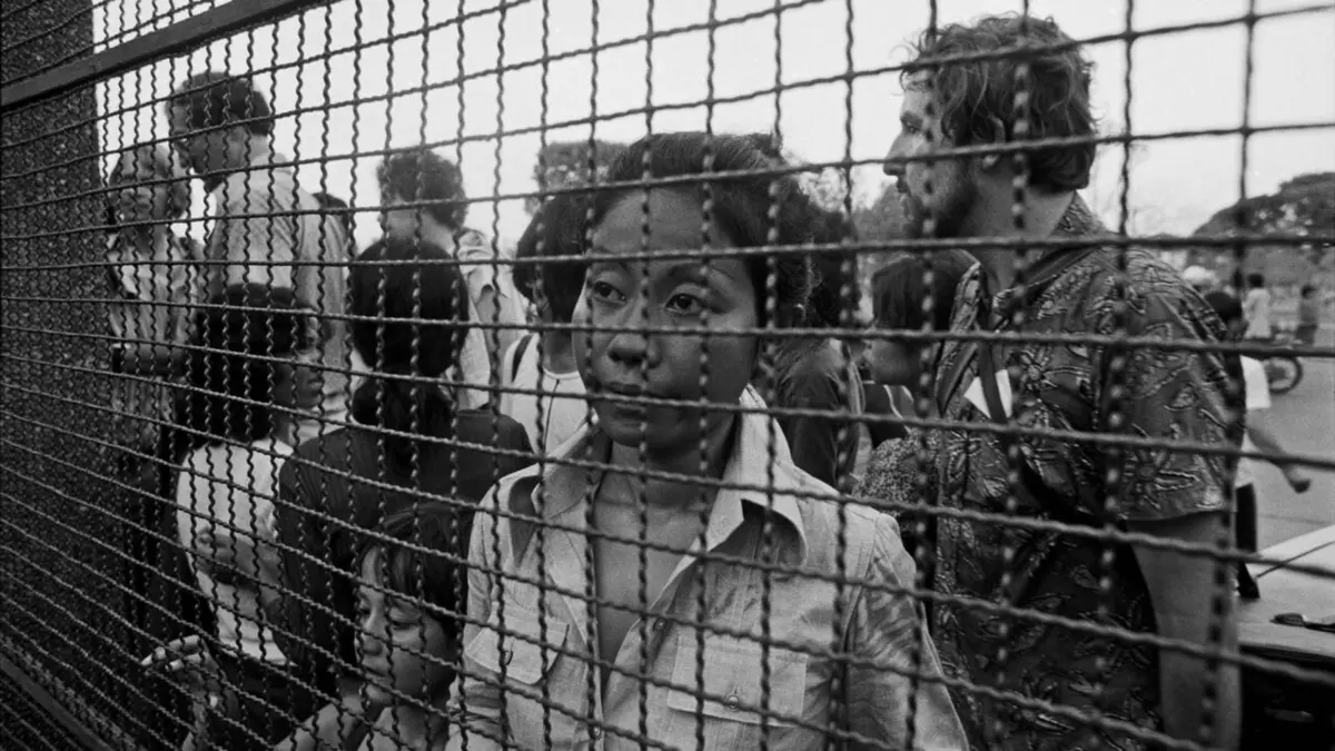 Sous la menace des Khmers rouges, la chute de l'ambassade de France