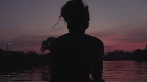 Sous le nom de Tania