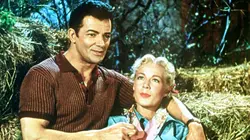 Sous le plus grand chapiteau du monde