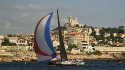 Visuel de Sous le soleil des calanques