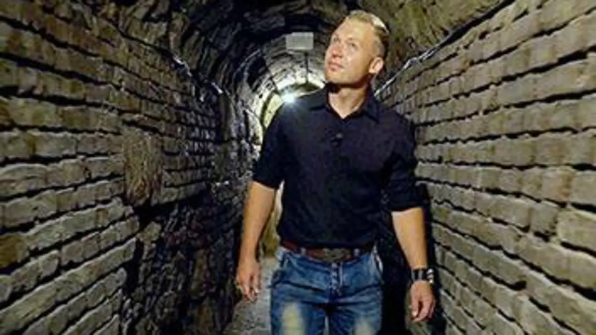 Sous les pavés de... S01E03 Dresde