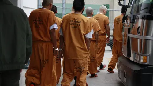 Sous les verrous S01E01 Viande fraîche