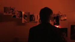 Sous son regard, l'étincelle