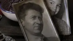 Sous son regard, l'étincelle