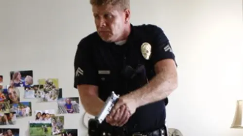 Southland S02E02 Triple meurtre