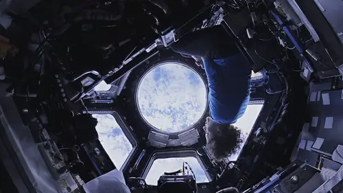 Space explorers : avec vue sur la lune