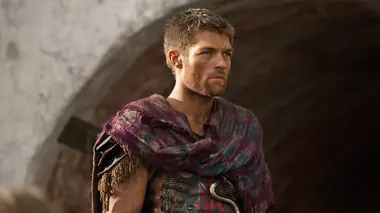 Spartacus S03E05 La guerre des damnés : Frères des sang