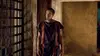 Batiatus dans Spartacus S01E04 Le sang des gladiateurs : L'enfer des fosses (2010)