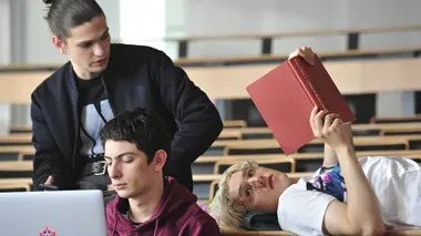 Stalk S01E06 Le mème parfait