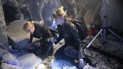 Stargate Atlantis S05E01 La vie avant tout