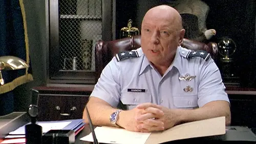 Stargate SG-1 S07E18 Héros en streaming