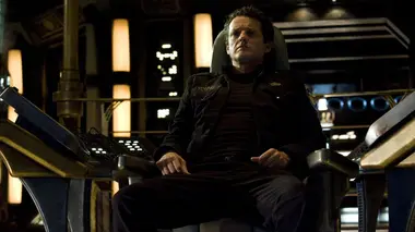 Stargate Universe S02E15 Passage en force
