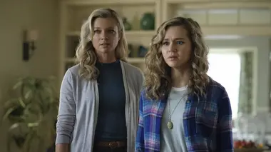 Stargirl S01E11 Shining Knight