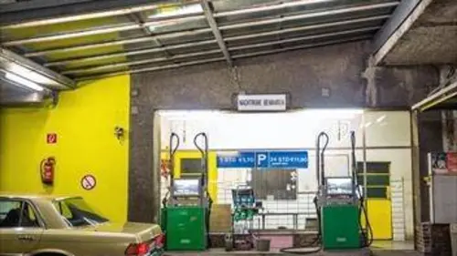 Stations-service superstars S01E06