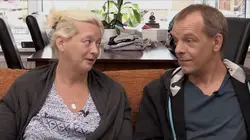 Steenrijk, Straatarm  S03E19