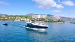 Steenrijk, Straatarm S07E03