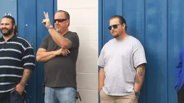 Storage Wars : enchères surprises A bord du Queen Mary