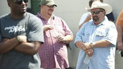 Storage Wars : Texas S01E00 Tous aux abris