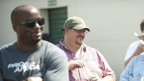 Storage Wars : Texas S01E10 Bubba Fett, chasseur de box