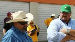 Storage Wars : Texas S03E12 Le diable s'habille en Padian