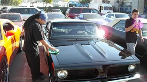 Street Customs S02E01 Barracuda 1967