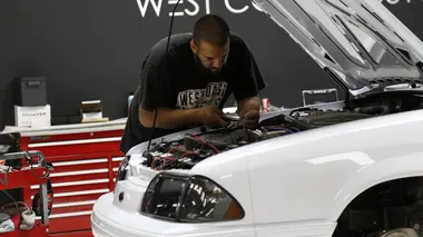 Street Customs S06E03 Mustang 5.0