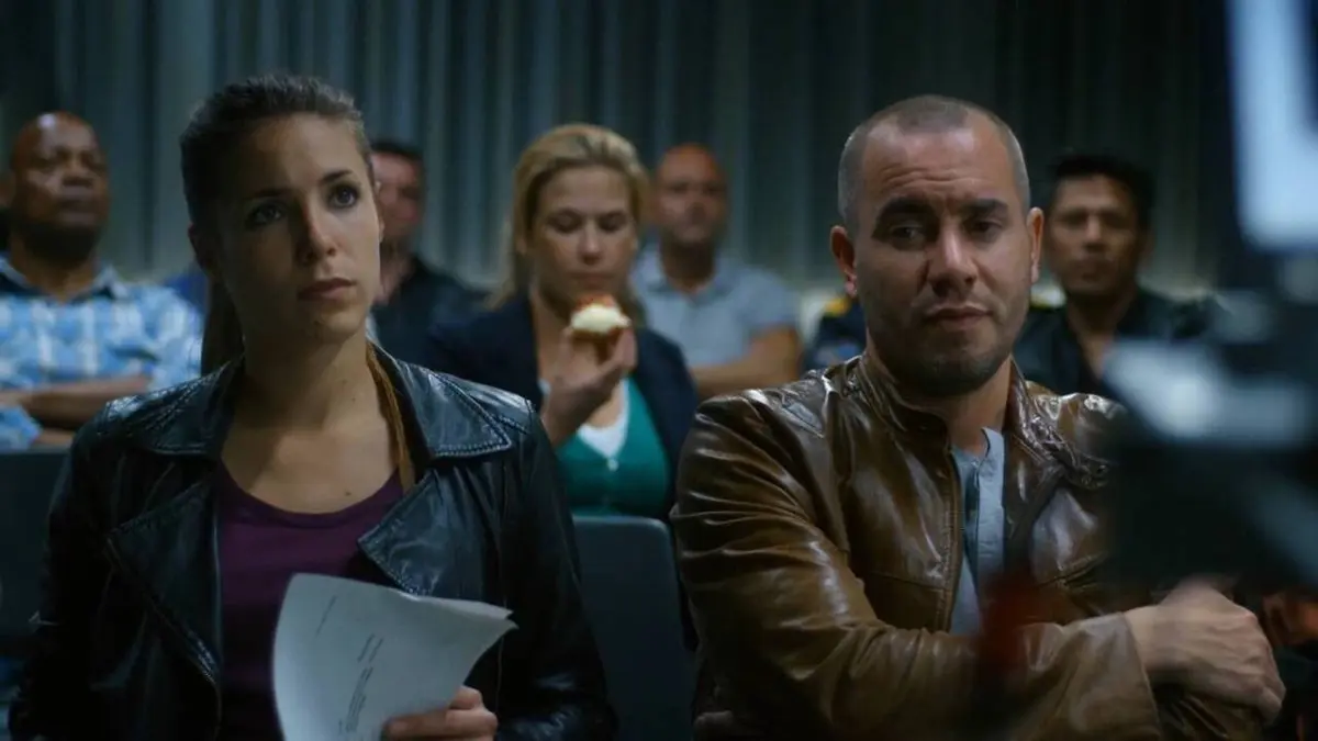 Visuel de Strike Force S01E02 Au-dessus des lois