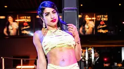 Strip Mum, i'm a stripper