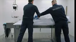 Strip-tease intégral