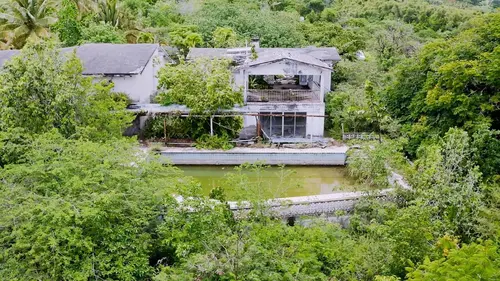 Photos de Structures oubliées Rock 'N' Roll Island